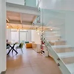 Elegant Loft With Hidden Garden Oasis - Portello アパート ミラノ