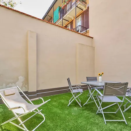 شقة Elegant Loft With Hidden Garden Oasis - Portello *